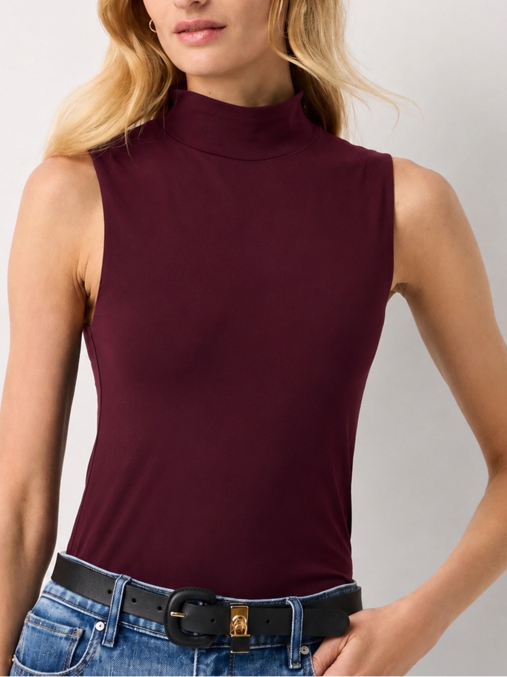 NWT new large WHBM White House black market forme sleeveless mock neck top wine